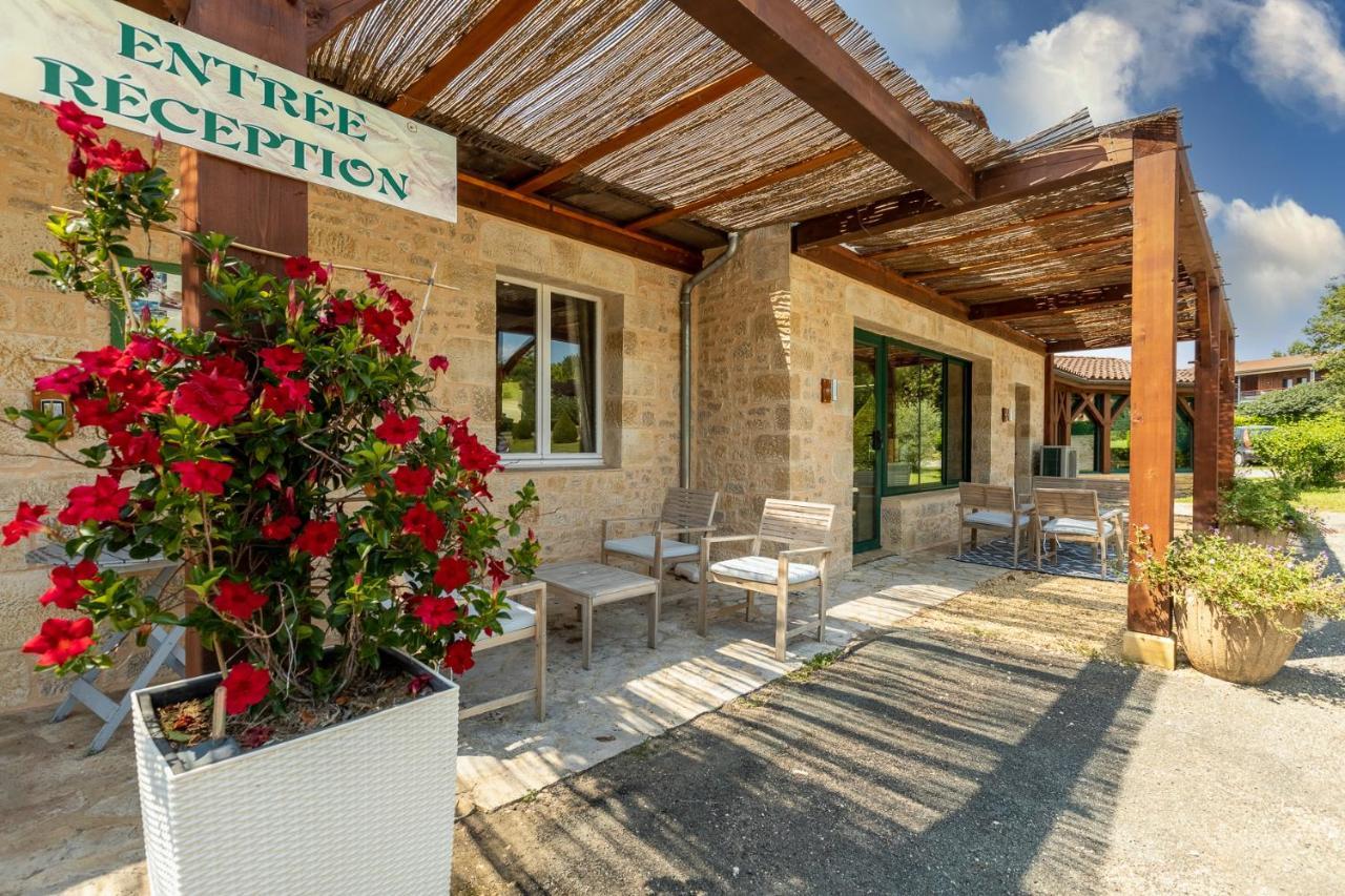 L'Oustal De Vezac Hotel Exterior photo