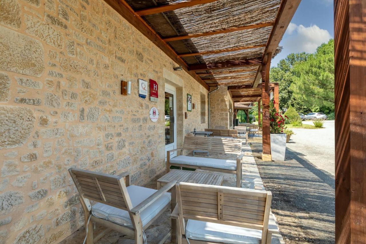 L'Oustal De Vezac Hotel Exterior photo